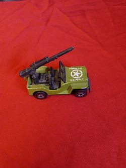 Hot Wheels Red Line Jeep US Army