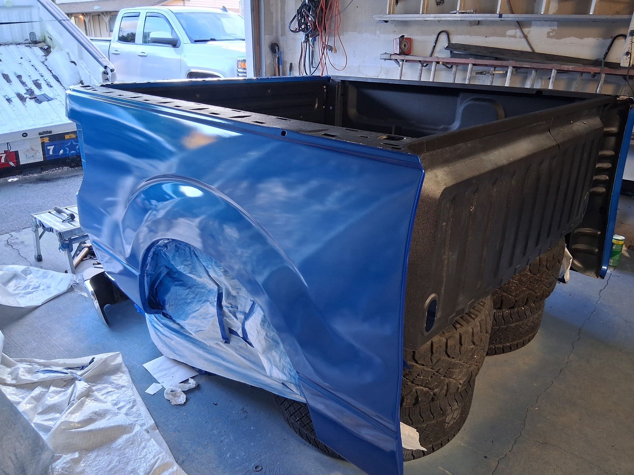 2013 F150 bed size is 5 and a 1/2 feet. 