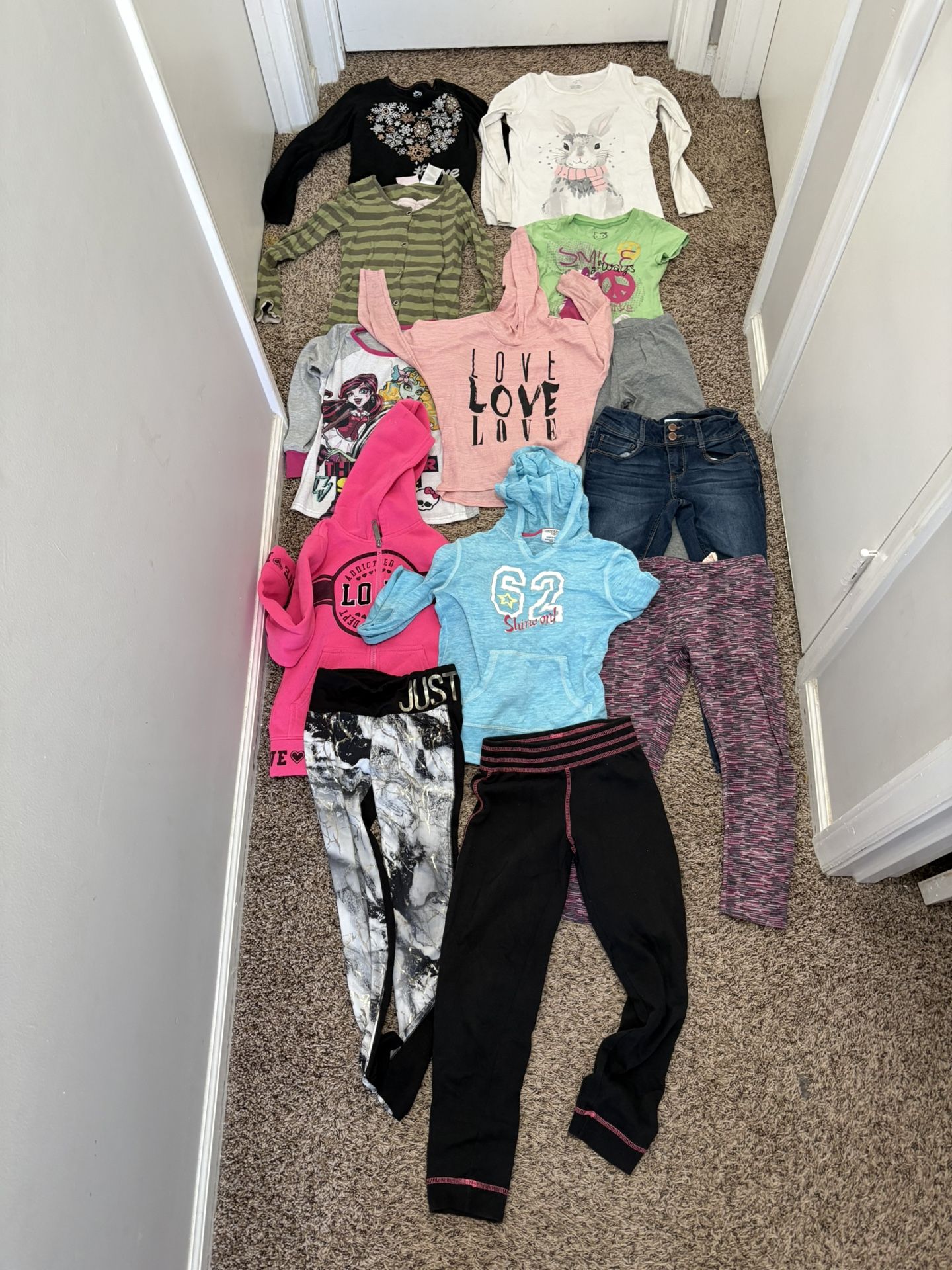 Girl’s clothing lot - for 8 to 10 years old