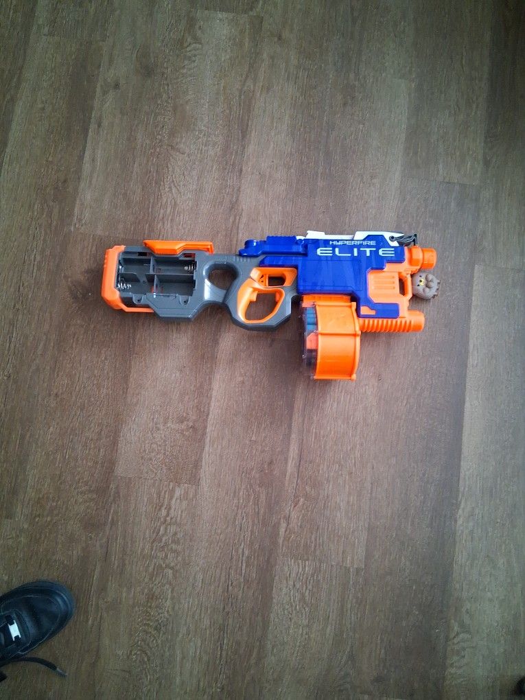 Nerf Gun