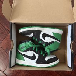 Jordan 1 Lucky Green Size 9C Used-excellent condition 