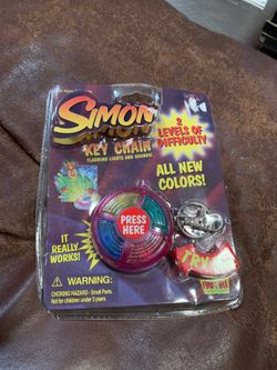 Vintage Simon keychain