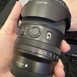 Sony 20mm 1.8g Mint 