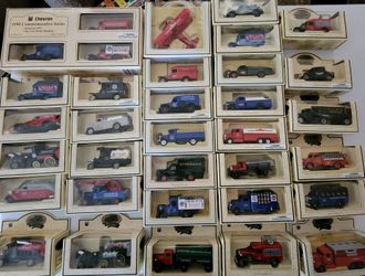 Chevron Diecast Commemorative Cars And Trucks