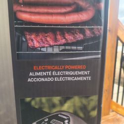 Masterbuilt Digital Electric Smoker
