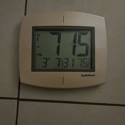 Digital Antique/ Old School Clock 