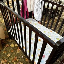  5 pc crib set 