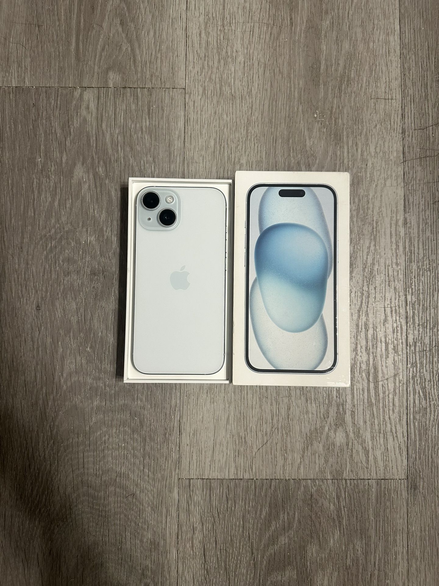 iPhone 15 [128 GB] Unlocked