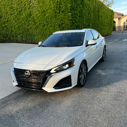 2024 Nissan Altima