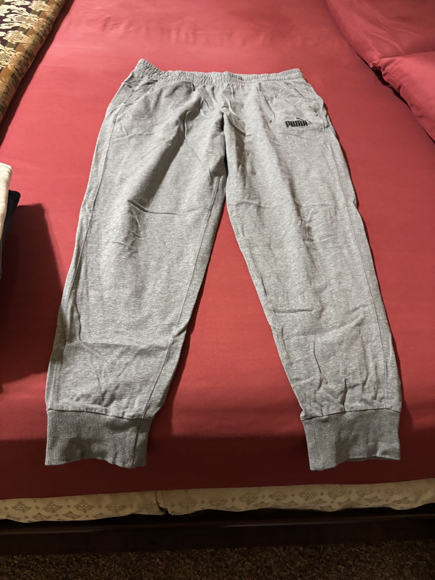 Puma Sweatpants XL