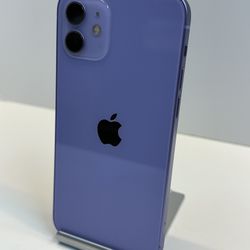 Apple iPhone 12 64gb. ( Fully Unlocked )