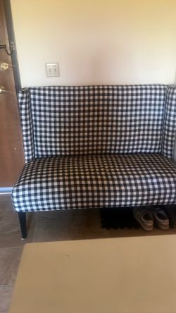 Love seat  designs is Black Buffalo Check.