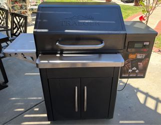 Traeger wood pellet grill & smoker