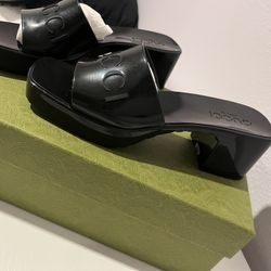 GUCCI Sandals (6)