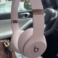 Beats Solo 4 