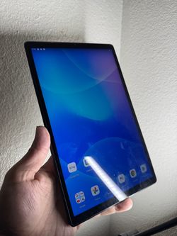 Lenovo computer tablet