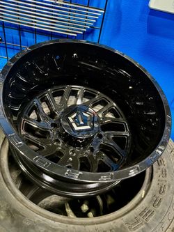 20” Dually wheels Tires Leveling & Lift kits accessories side steps Installations… for GMC CHEVY FORD DODGE (We Finance)
