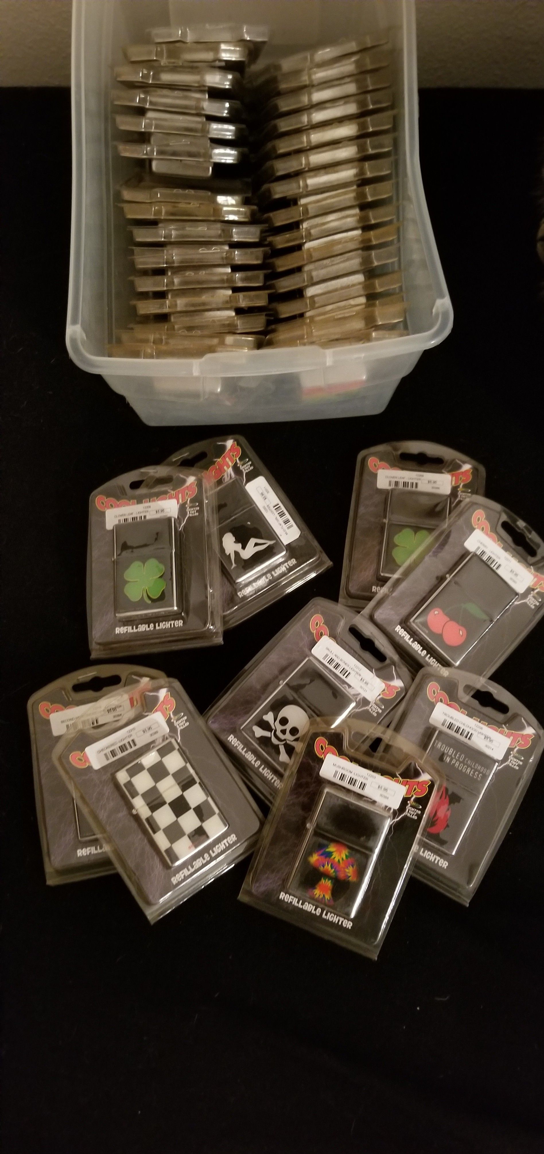 Refillable Zippo Type Lighters