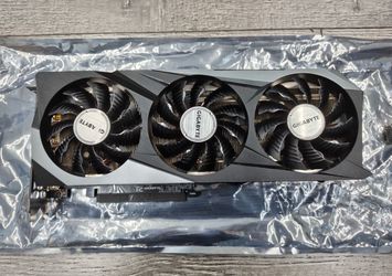 GIGABYTE GeForce RTX 3070 Gaming OC 8G Graphics Card, 3X WINDFORCE Fans, LHR, 8GB 256-bit