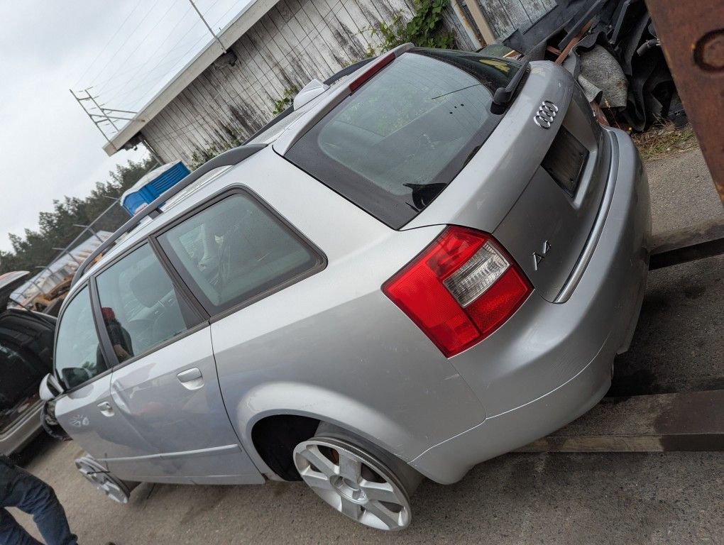 Parting Out 2004 Audi A4 Parts