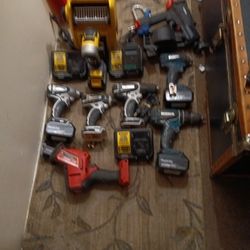 5 Makita 18 Volt Drills 1 DeWalt 18 Volt With Two Batteries And Two Chargers  1 DeWalt Light 18 Volt  1 Round Nailer 50 For Nailer