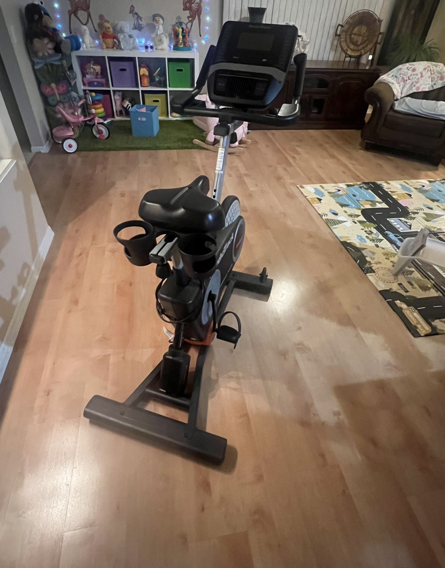 NordicTrack Grand Tour Exercise Bike 