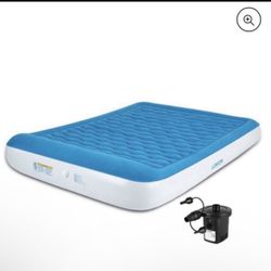 Lunvon Camping Air Mattress (Queen) Brand New 
