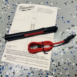 🔥 Rechargeable Penlight with Laser Milwaukee 250 Lumens