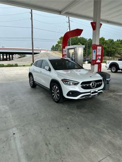 Mercedes GLA250 4 Matic