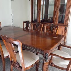 Elegant Solid Wood Dining Table with Chairs & Matching China Cabinet
