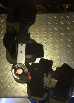 Breg t scope knee brace