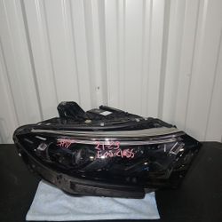 2022 2023 MERCEDES-BENZ  EQS450  EQS CLASS V297 DIGITAL LED RIGHT PASSENGER HEADLIGHT OEM