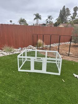 Dog playpen- acrylic clear white 10 panel