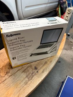 Fellowes Laptop Riser