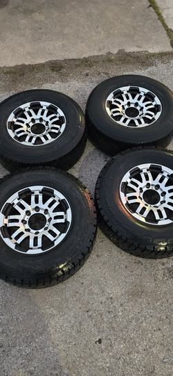 2006 Ford F250 Tires