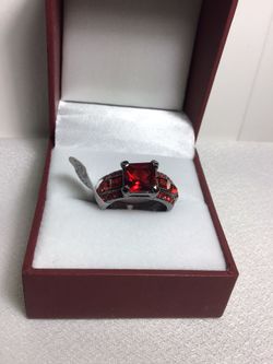 New Fashion Ring Size 7 1/4, Great Gift! 🎁