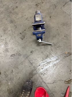 Manual shop press