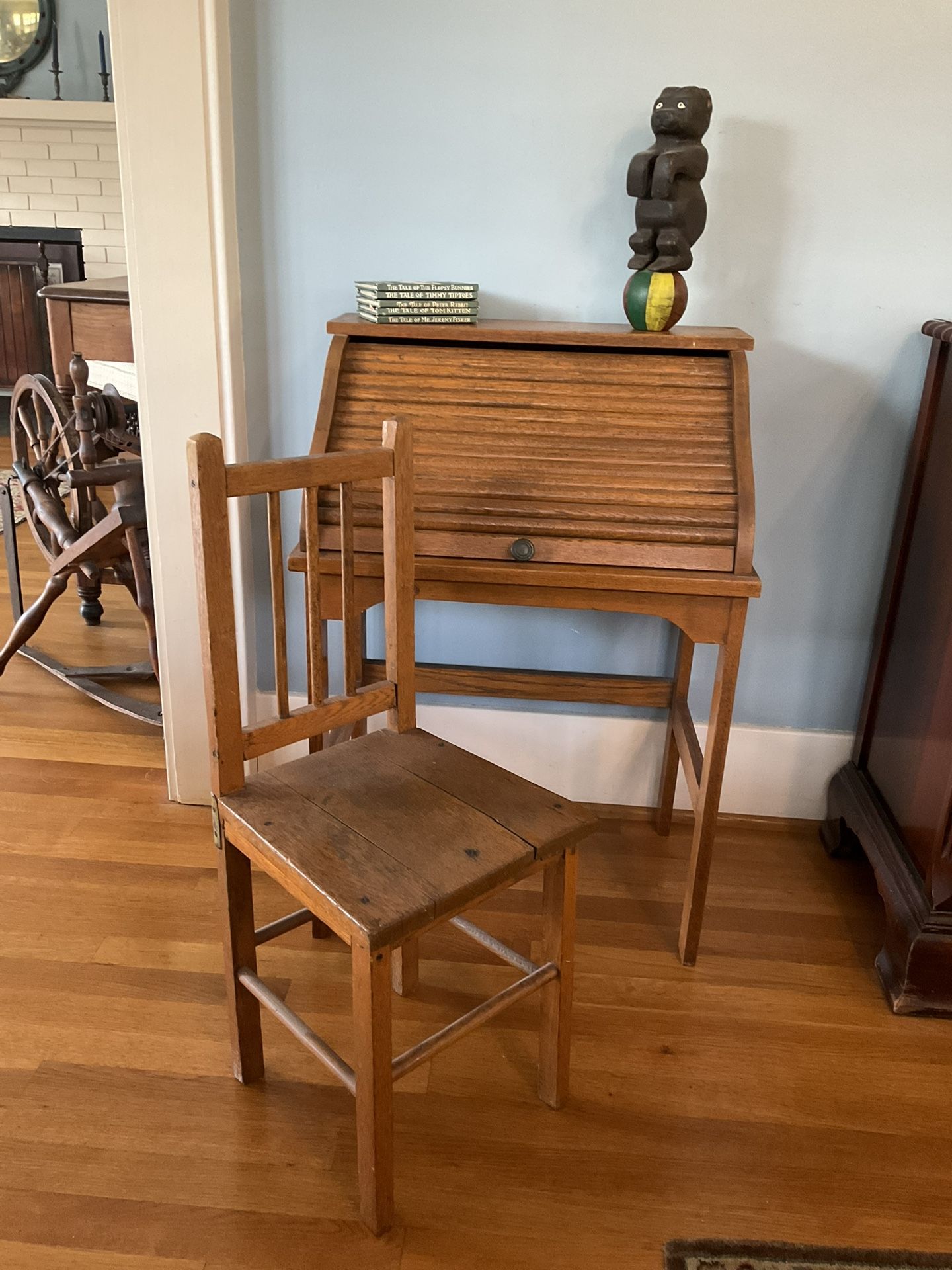 Antique Eastman Line Children’s Roll Top Desk And Chair 