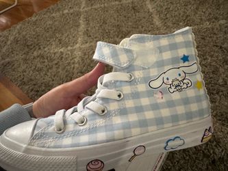 Converse x Cinnamoroll High-Top Sneaker girl size 1.5