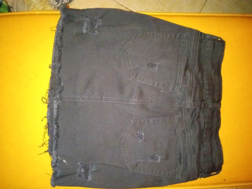 Black Mini Skirt S