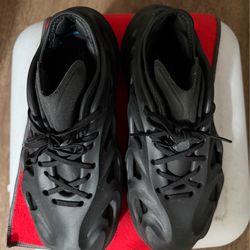 Adidas adiFOM Q black carbon size 8 men