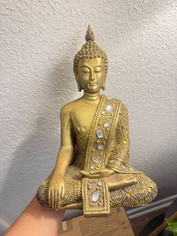 Buddha statue golden/ elegant home decor