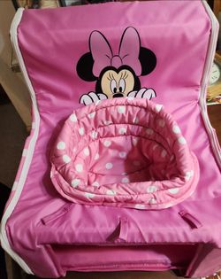 Disney Minnie Mouse Pink Portable Sit & Play