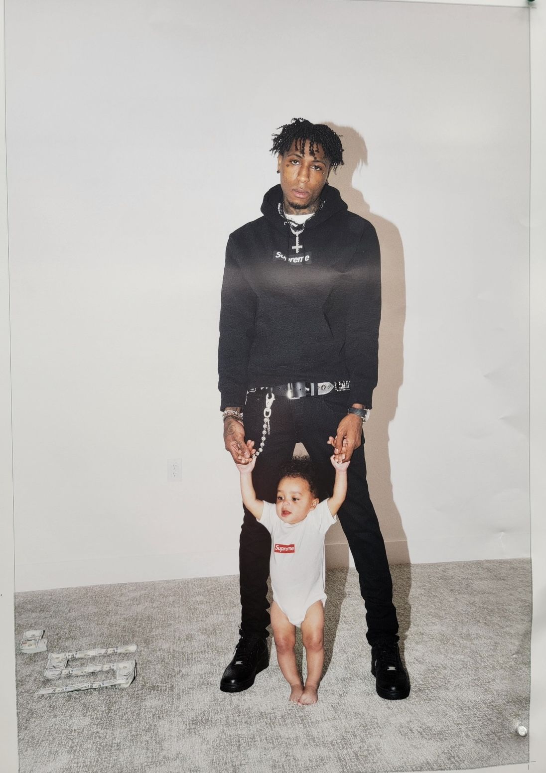 【激レア】supreme youngboy 非売品ポスター ☆ 【非売品】【激レア】 Supreme ポスター NBA Youngboy - メルカリ