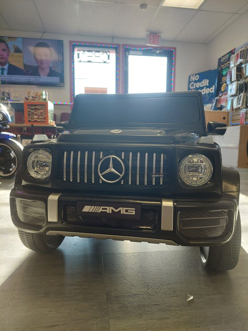 Mercedes Benz Kids Car W/Parental Control On Special Cash Deal