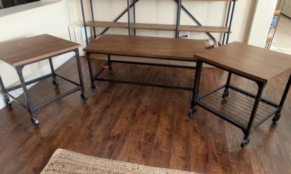 Coffee table set