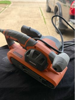Belt sander