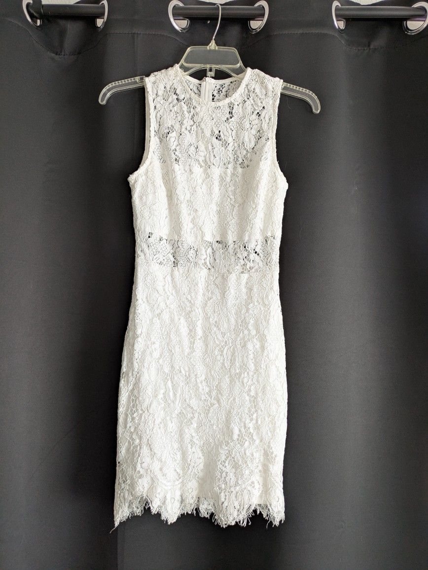 XS White Lace Bodycon Dress
