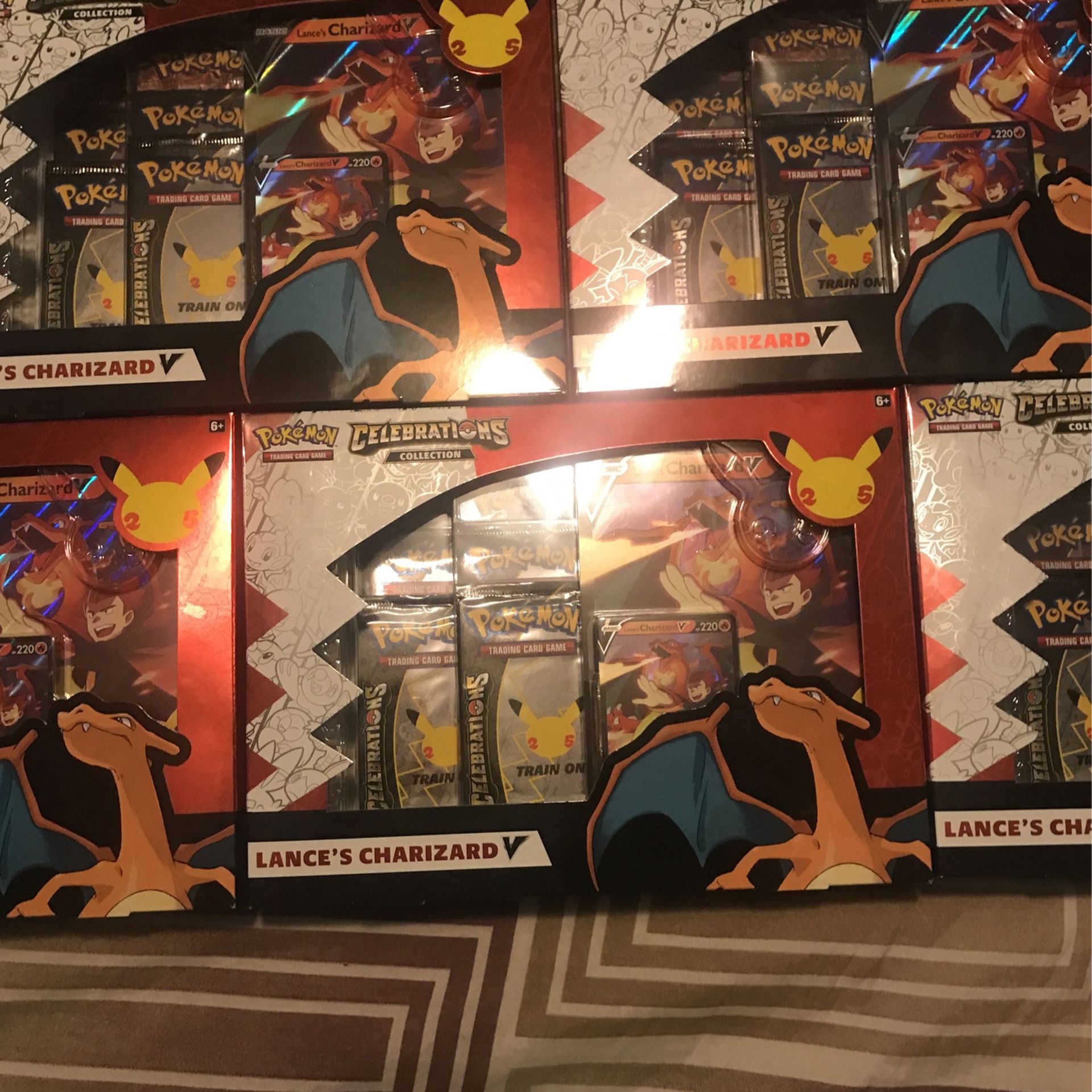 Pokemon Celebrations Charizard Collection Box (5)