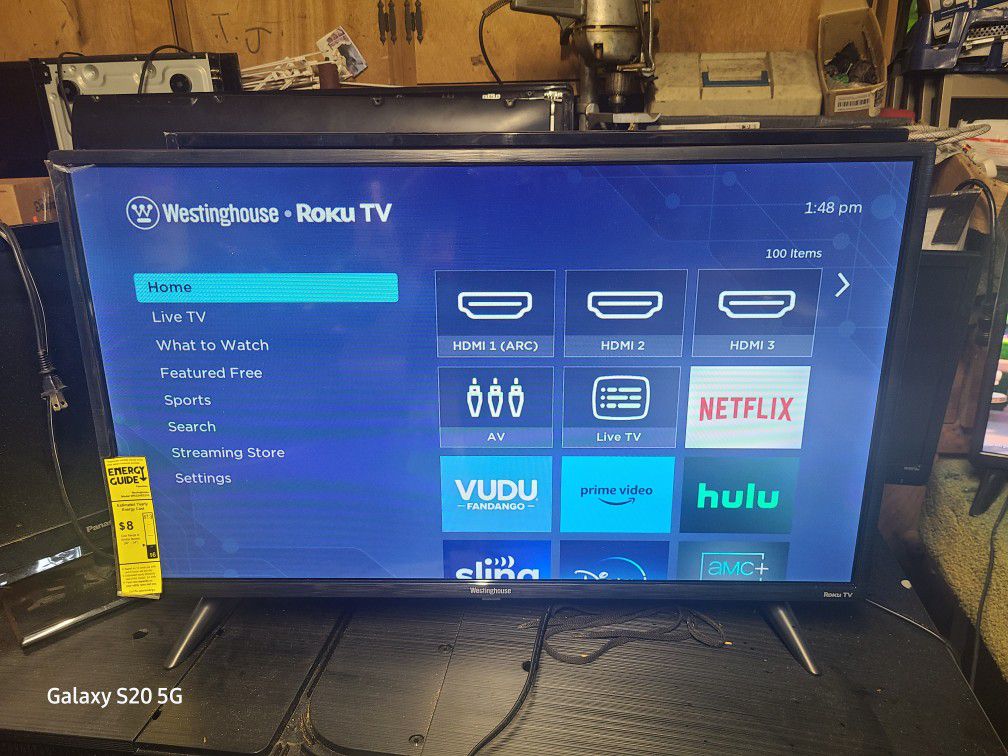 New 32" Roku Smart Tv With Remote 